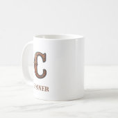 型押しウエスタンレザーイニシャルモノグラム C コーヒーマグカップ (正面左)
