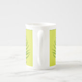 型枠の緑の骨の中国マグカップ ボーンチャイナマグカップ (裏面)