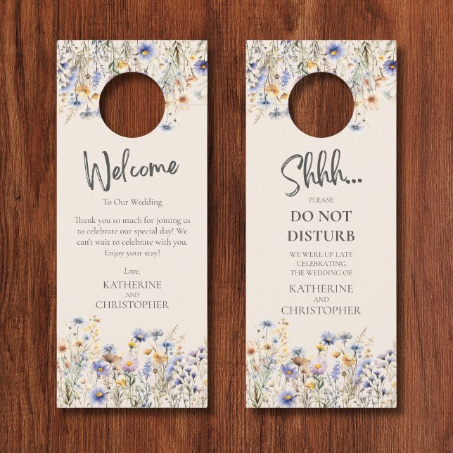 埃っぽい青いワイルドフラワーシーッ結婚ズ ドアノブサイン (BOHO Blue Wildflower Wedding Shhh Door Hanger, with Welcome Message, Couple Names.)