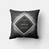 埃のジオメトリックオーバーレイエレガントブラック結婚ズ クッション (裏面)