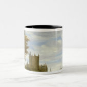 城が付いている川の河口 ツートーンマグカップ (中央)