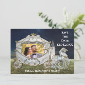 城に到着 – 日付写真を保存 招待状 (スタンド正面)