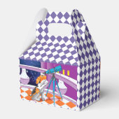 城の中に浮かぶベージュの子犬と望遠鏡 フェイバーボックス (裏面サイド)