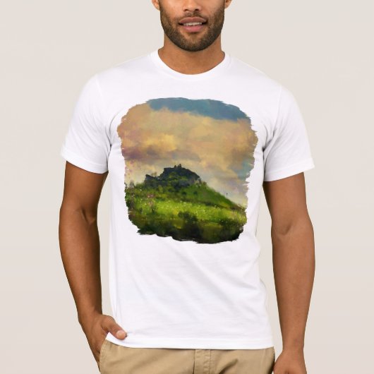 城塞の壁の丘の上 Tシャツ (正面)