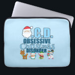 執拗なクリスマスの無秩序(青い) ラップトップスリーブ<br><div class="desc">私は執拗なクリスマスの無秩序を有します。 私はクリスマスの休日のすべてのかわいい事と取りつかれています。 サンタ、トナカイ、小妖精や小人およびおもしろいのクリスマスアイコンすべて。 prettygrafik.comによるイメージ</div>