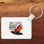 基本の魔女ではない キーホルダー (正面)