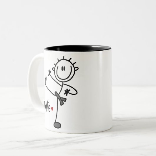 基本的な男性の棒の姿の空手のTシャツおよびギフト ツートーンマグカップ (正面左)