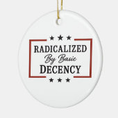 基本的な礼儀によって急進化した民主主義の社会 セラミックオーナメント (左)