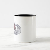 基本的な空中の翼に特別に設計されたベレー ツートーンマグカップ (中央)