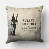 基本的な魔女の女性モダンゴシックのハロウィーン クッション (裏面)