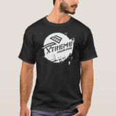 基本的な黒いTシャツにアイロンをかけるXtreme Tシャツ (正面)