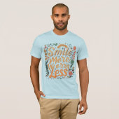 基本的スタイリッシュなライトブルーTシャツ Tシャツ (正面フル)