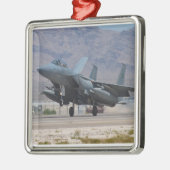 基盤で メタルオーナメント (左)