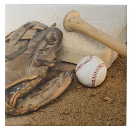 基盤の野球、ミットおよびこうもり タイル (正面)