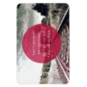 場所に座らないで |やる気を起こさせる引用文 マグネット (縦)