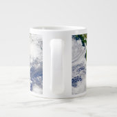 場所に煙が見える北米。 ジャンボコーヒーマグカップ (裏面)