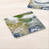 場所に煙が見える北米。 スクエアペーパーコースター (アングル)