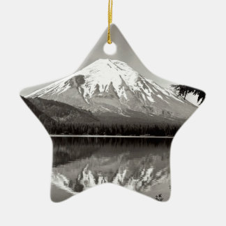 場面Mount Saint Helensのspirit湖 セラミックオーナメント