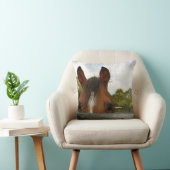 塀の馬頭部上の目 クッション (椅子)