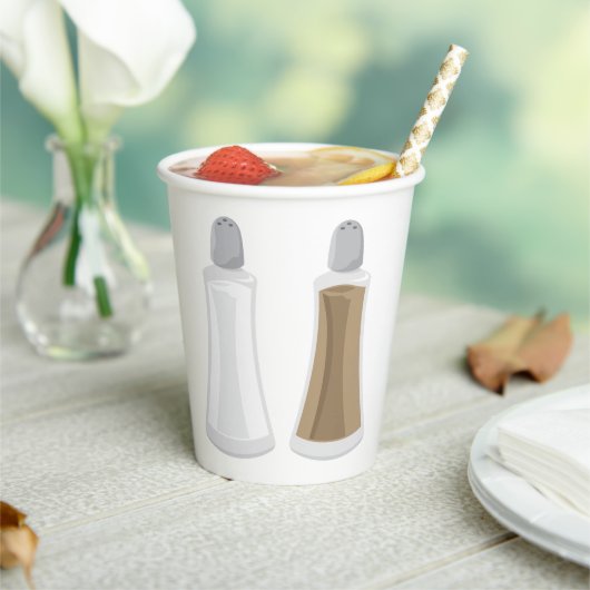 塩とコショウのシェイカー 紙コップ (インサイチュ)