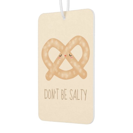 塩辛くかわいいプレおもしろいッツェルのフードユーモア カーエアーフレッシュナー (左)