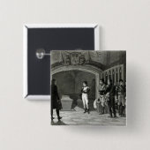 墓の前にめい想しているナポレオン 缶バッジ (正面&裏面)