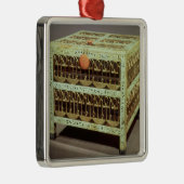 墓の宝庫からの貴重品箱の メタルオーナメント (右)