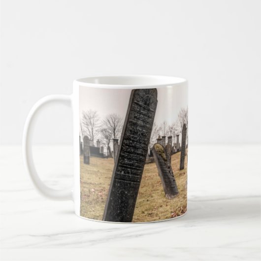 墓地のゴス少女たち コーヒーマグカップ (左)