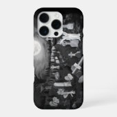 墓地の夜 – 天使と悪魔 iPhoneケース (裏面)