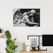 墓地の白と黒の天使の像ポスター ポスター (ホームオフィス)