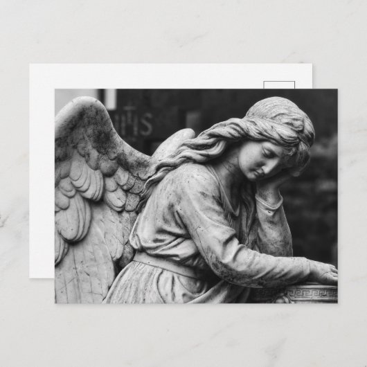 墓地の黒と白の天使の像 ポストカード (正面/裏面)