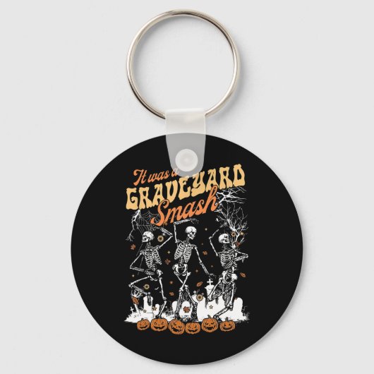墓地を襲ったスケルトン不気味シーズンHa キーホルダー (正面)