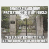 墓地フェンス フリースブランケット (正面(横))