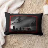 墓地幽霊のよく出る- ランバークッション (ブランケット)