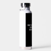 墓石に潜在的な書力を置くな ウォーターボトル (右面)