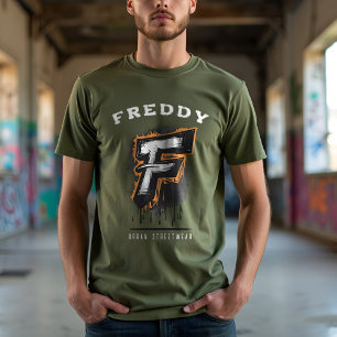壁から飛び出してきたようなフレッシュなグラフィティモノグラム「F」 Tシャツ