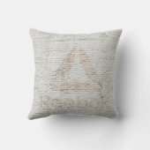 壁に付いたリーボックのロゴの写真を閉じる クッション (裏面)