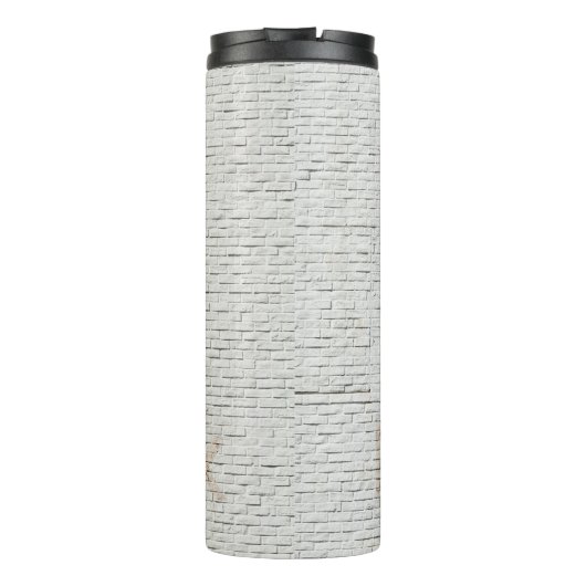 壁に付いたリーボックのロゴの写真を閉じる タンブラー (裏面)