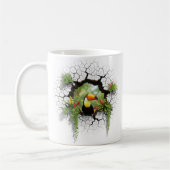 壁のカラフルポータルを通して見るトゥーカン コーヒーマグカップ (左)