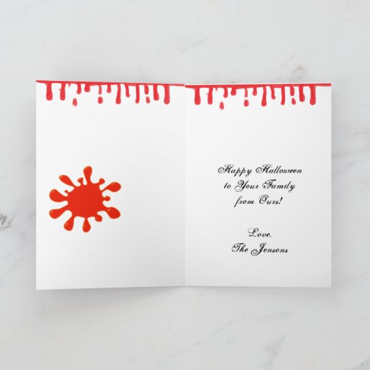 壁の後ろに閉じパーソナライズされた込められた面白いハロウィン カード (内部)