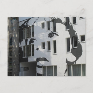 壁の男の子 ポストカード