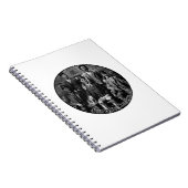 壁の集団の穴 ノートブック (右側)