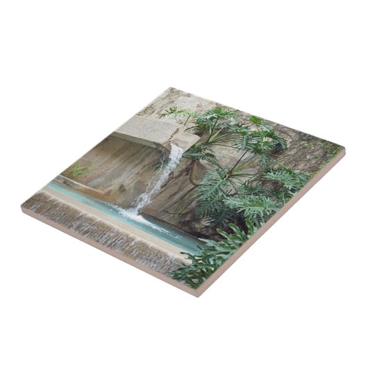 壁噴水 タイル (側面)