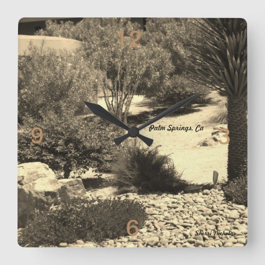 壁時計、手のひら春、カリフォルニア スクエア壁時計 (正面)