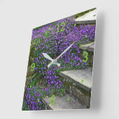 壁時計/紫色の花がステップ/緑にしがみつく スクエア壁時計 (傾斜)