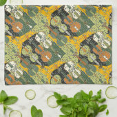 壊れたチェロ模様 キッチンタオル (折り畳み)