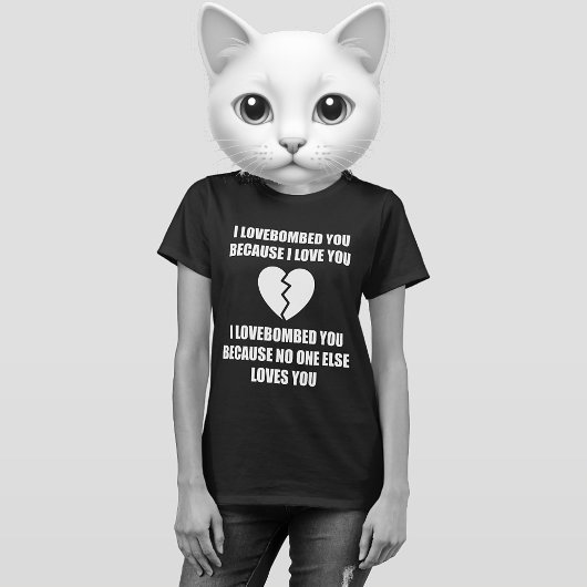 壊れたハートのTシャツ Tシャツ