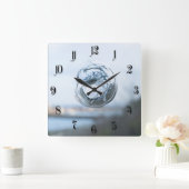 壊れた窓 スクエア壁時計 (ホーム)