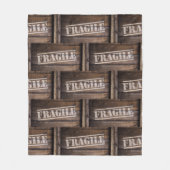 壊れやすい木箱のヴィンテージ フリースブランケット (正面)