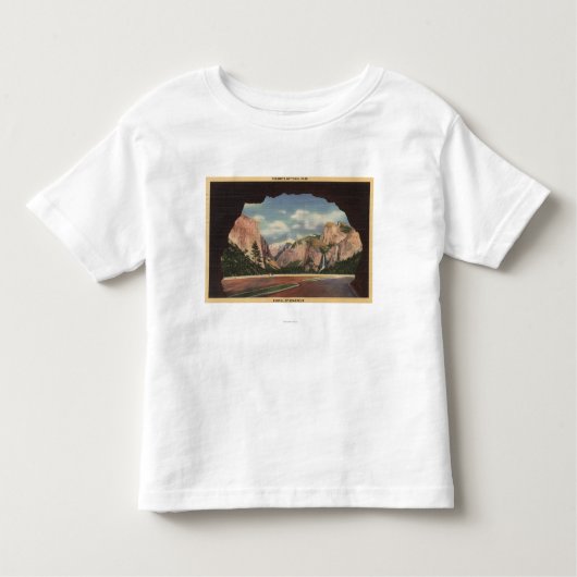 壮大さの入口からの公園の眺め トドラーTシャツ (正面)